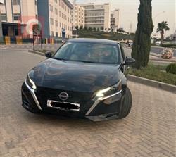 نیسان ئەلتیما